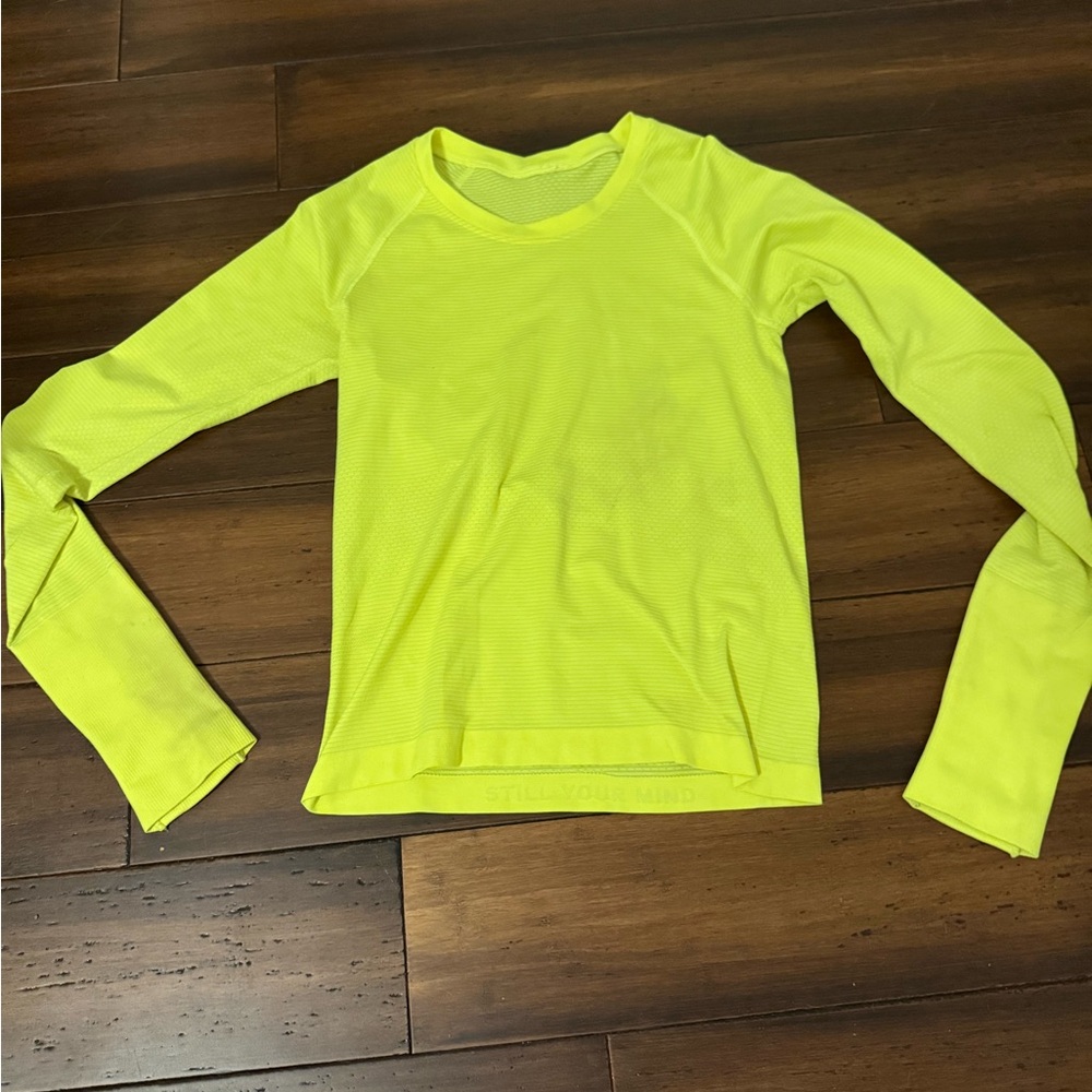 Lululemon Neon Yellow Long Sleeve Top – Size 4